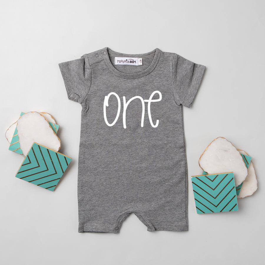 Shorts "One" Slim Fit 1st Birthday Romper