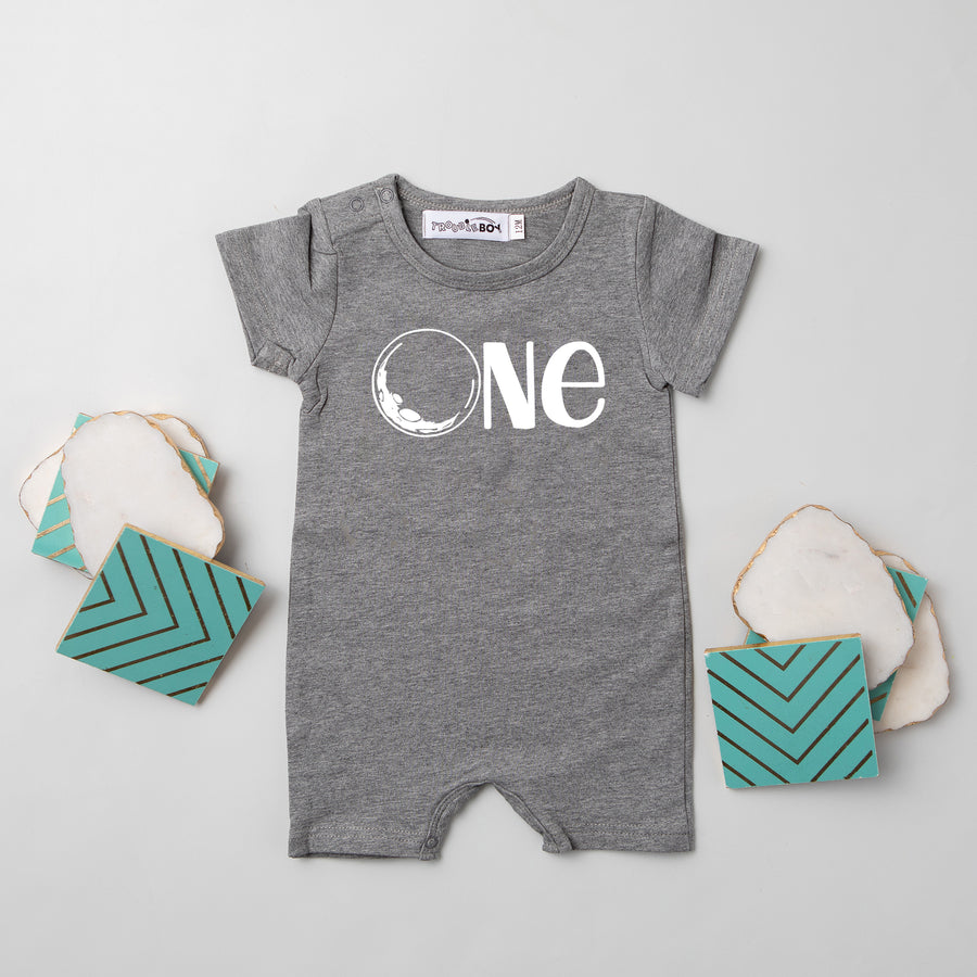 Shorts "One" Moon Slim Fit 1st Birthday Romper