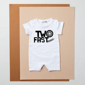 Shorts "Two Fast" Slim Fit Birthday Romper